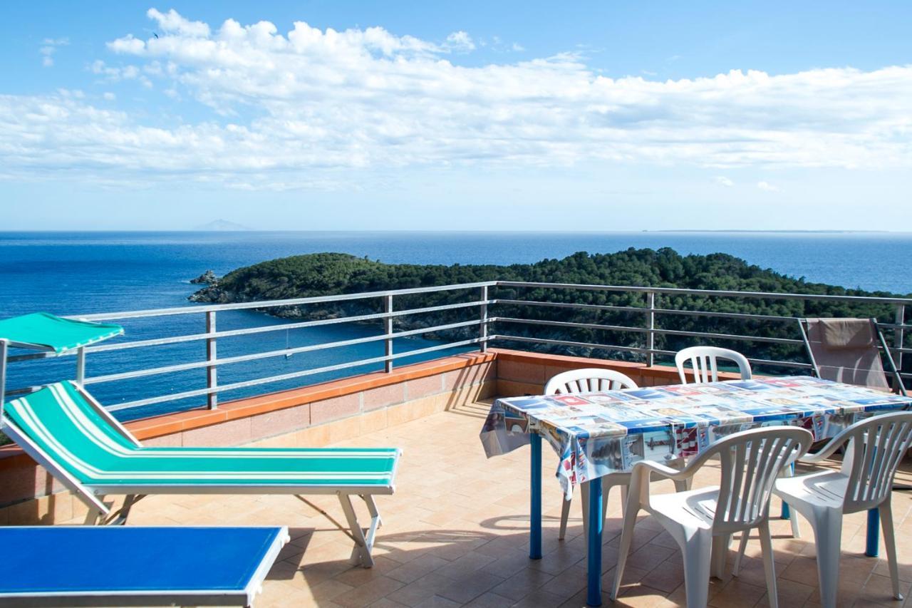 Villa La Terrazza Sul Mare - Goelba Fetovaia Buitenkant foto