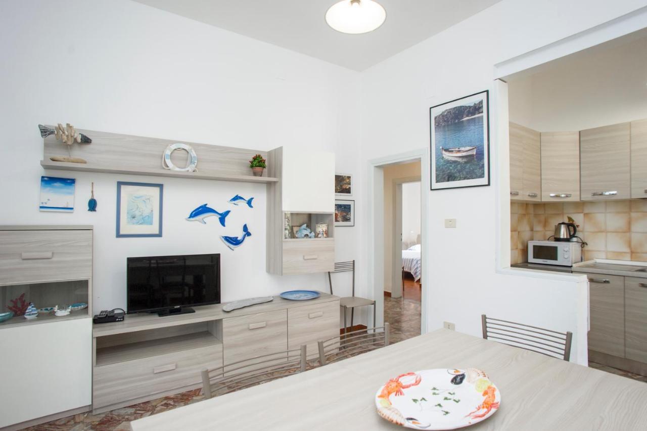 Villa La Terrazza Sul Mare - Goelba Fetovaia Buitenkant foto