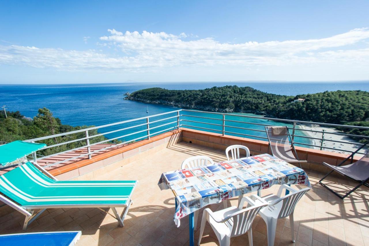 Villa La Terrazza Sul Mare - Goelba Fetovaia Buitenkant foto